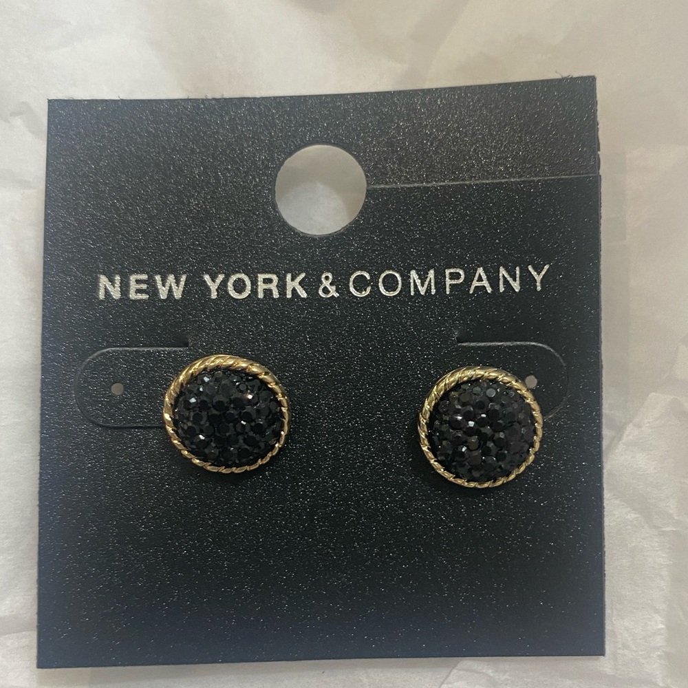 NWT New York and Company Black With Gold Studded  earrings